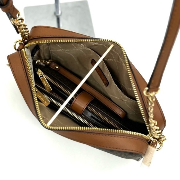 Michael Kors Large EW Crossbody Bag & Large Double Zip Wallet Brown - Picture 12 of 13